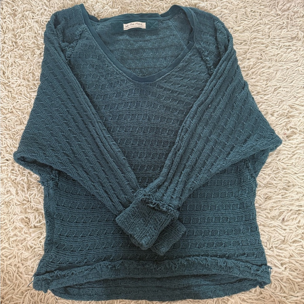 Cute oversized free people sweater